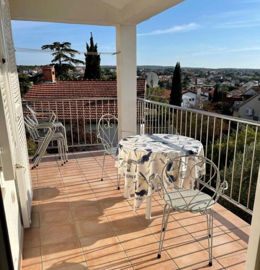 Apartment Vista Mare Malinska Bagian luar foto